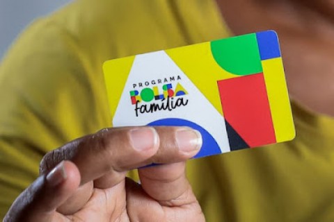 Bolsa Família de junho começa a ser pago no dia 17  Saiba como será o calendário